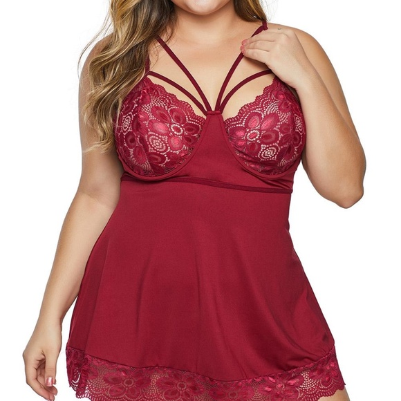 Queen Size Cranberry Strappy Lace Babydoll - Picture 4 of 7